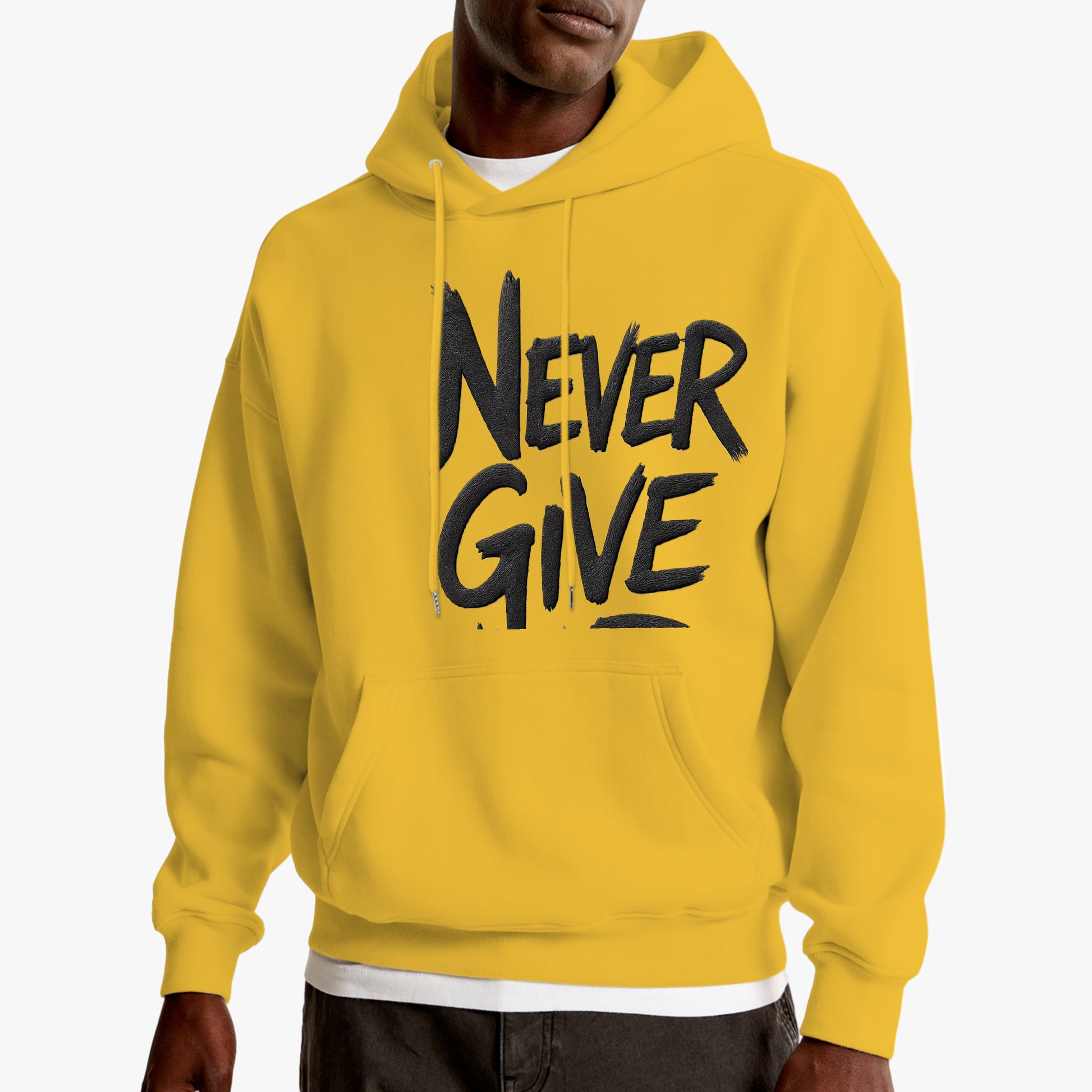 Sudadera oversize que rompe moldes. Diseño audaz con corte generoso que prioriza tu libertad sin sacrificar estilo. Tela resistente y versátil para cualquier momento. Unisex, sin etiquetas. Never Give es más que una prenda: es una declaración de independencia que llevas cada día. www.zhomax.com