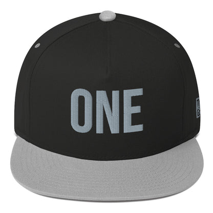 	Gorra visera plana negra bordada ONE premium – Zhomax Streetwear